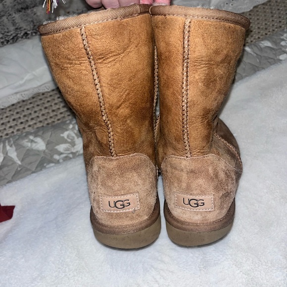 WOMENS UGG BOOTS - Picture 2 of 9